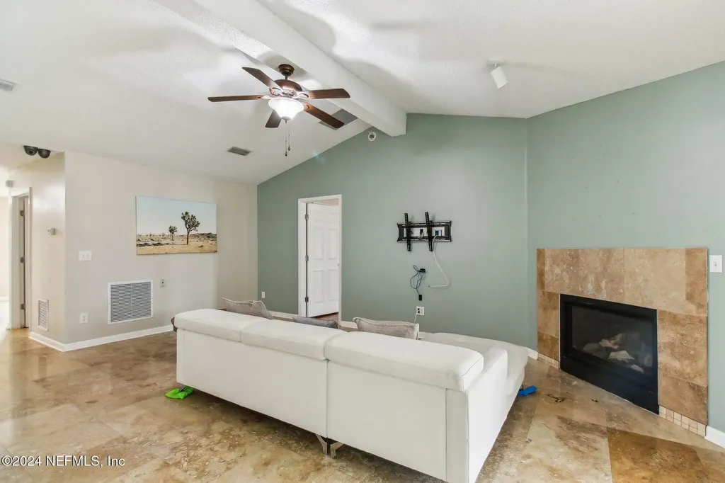 14018 Fish Eagle Drive E Jacksonville FL 32226