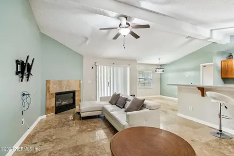 14018 Fish Eagle Drive E Jacksonville FL 32226