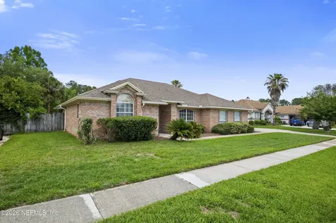 2448 Moon Harbor Way Middleburg FL 32068