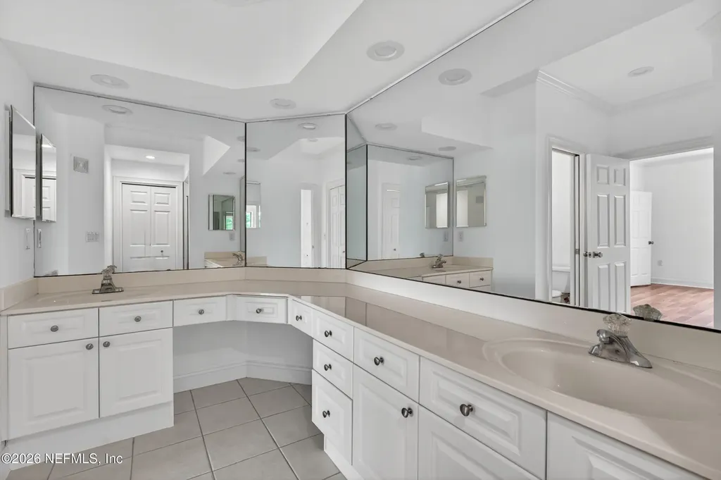 355 N Shore Circle St. Augustine FL 32092