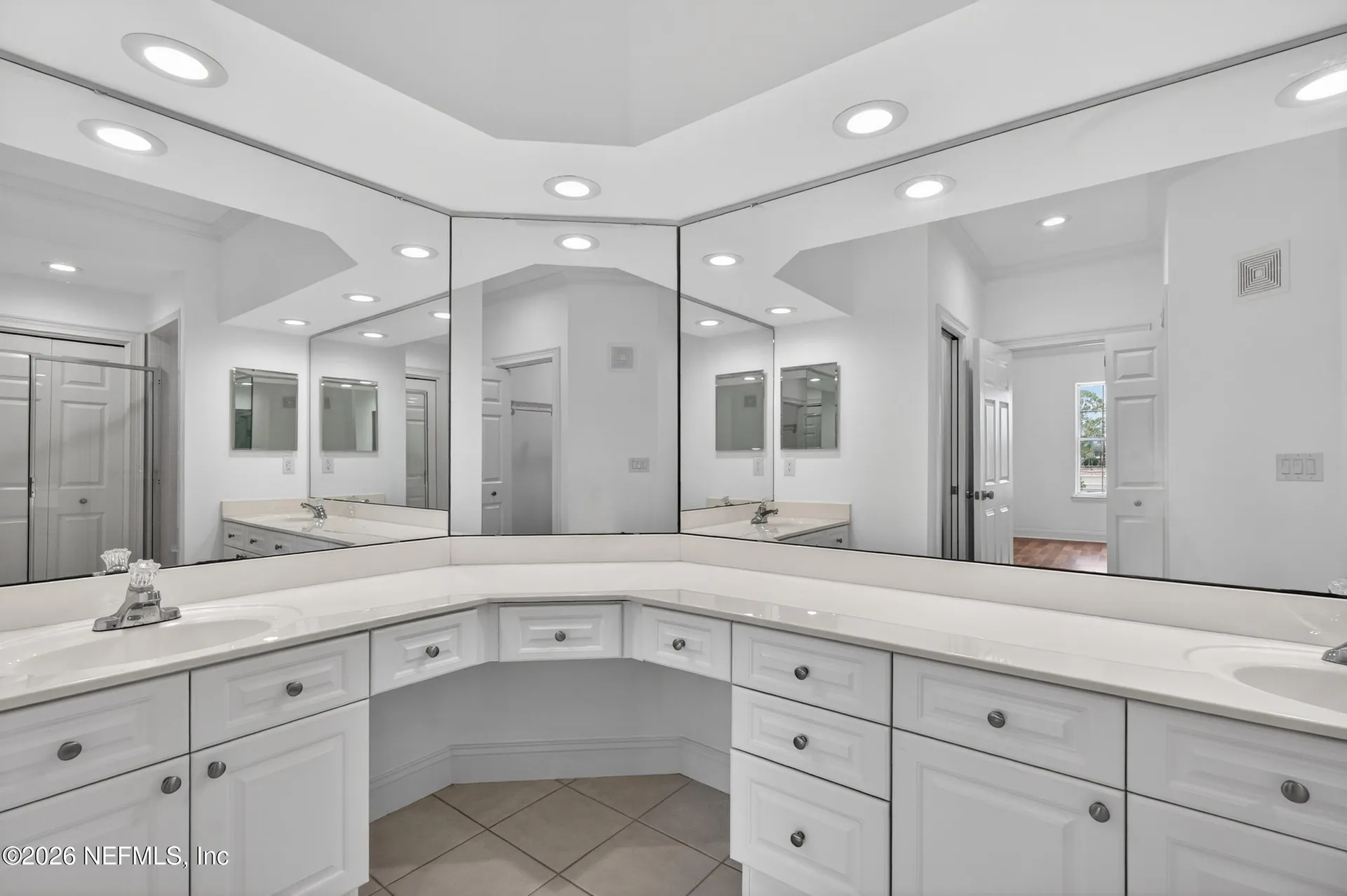 355 N Shore Circle St. Augustine FL 32092