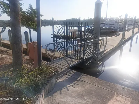 5375 Ortega Farms Boulevard Jacksonville FL 32210
