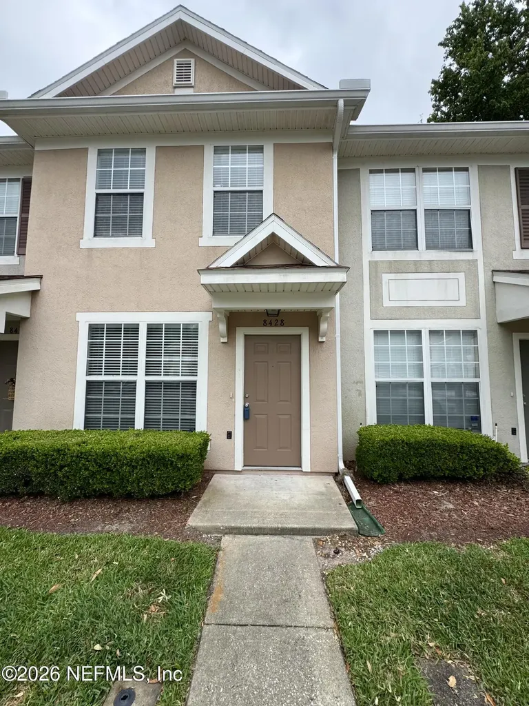 8428 Thornbush Court Jacksonville FL 32216