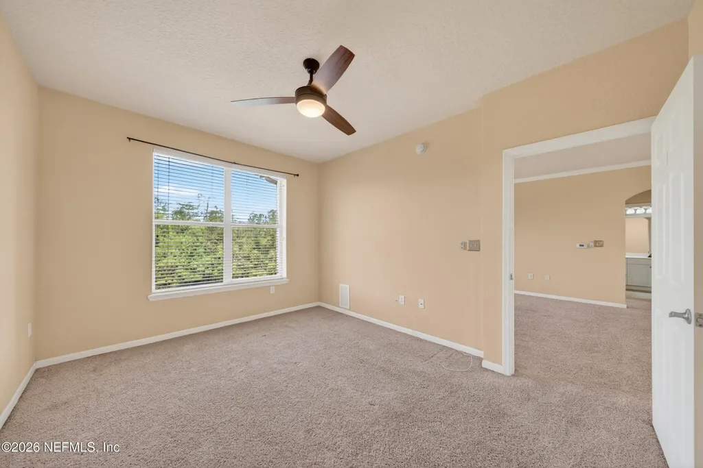 8539 Gate Parkway W Jacksonville FL 32216