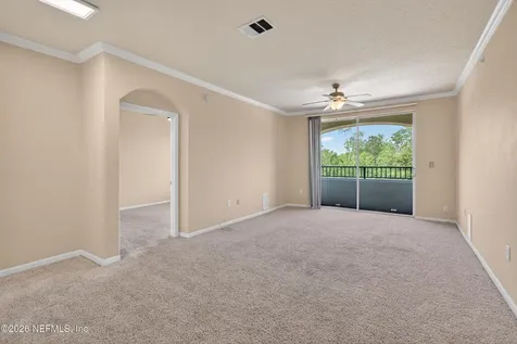 8539 Gate Parkway W Jacksonville FL 32216