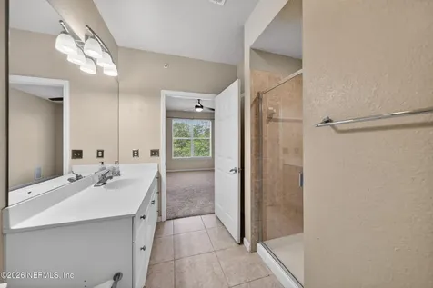 8539 Gate Parkway W Jacksonville FL 32216