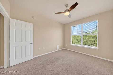 8539 Gate Parkway W Jacksonville FL 32216