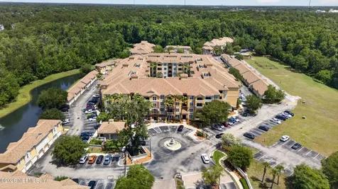 8539 Gate Parkway W Jacksonville FL 32216