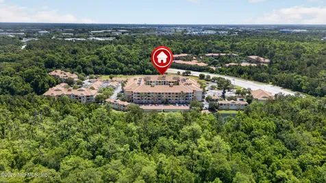 8539 Gate Parkway W Jacksonville FL 32216