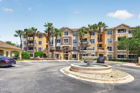 8539 Gate Parkway W Jacksonville FL 32216