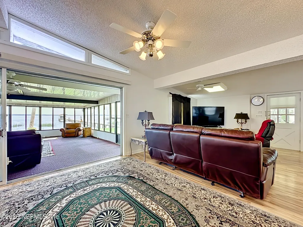 126 Pique Road Crescent City FL 32112