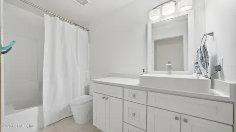 1280 Sunray Court Jacksonville FL 32218