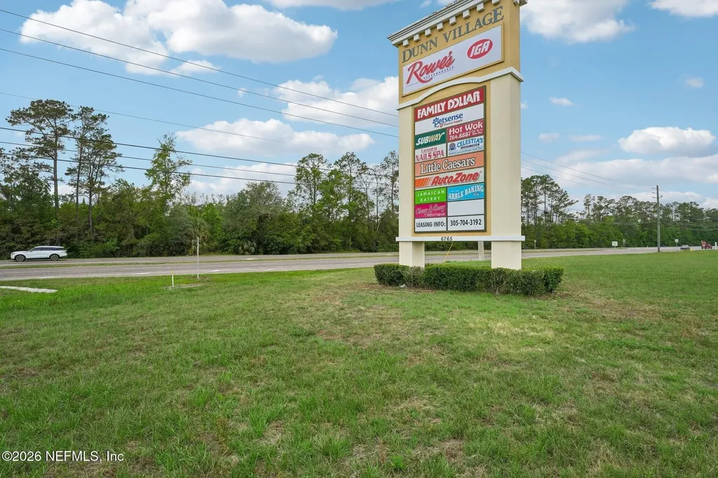 12675 Green Meadow Drive Jacksonville FL 32218