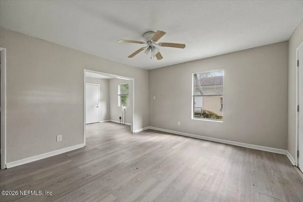 1141 Lake Shore Boulevard Jacksonville FL 32205