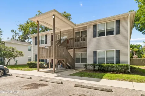 702 Meadowbrook Drive Orange Park FL 32073