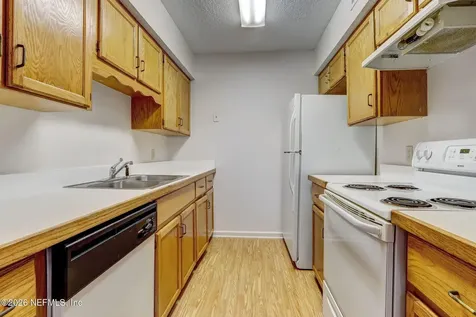 702 Meadowbrook Drive Orange Park FL 32073