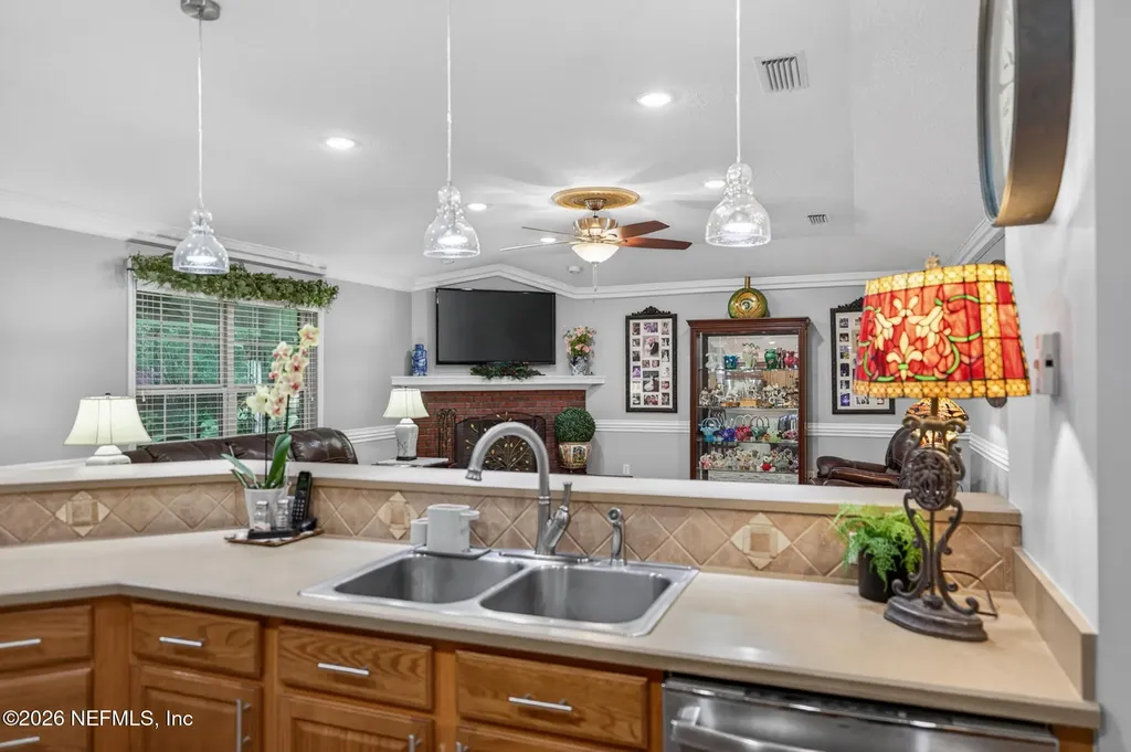 4237 Raintree Drive Macclenny FL 32063