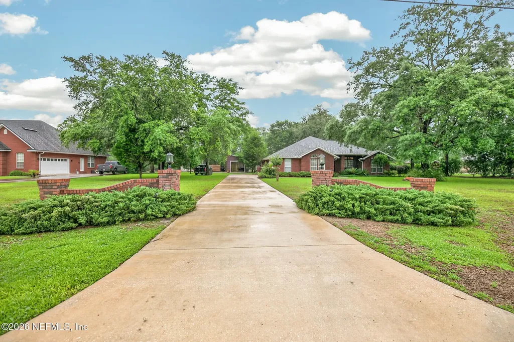 4237 Raintree Drive Macclenny FL 32063