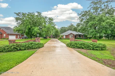 4237 Raintree Drive Macclenny FL 32063