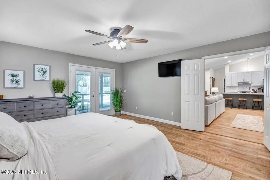 1929 Village Trail Way Jacksonville FL 32259