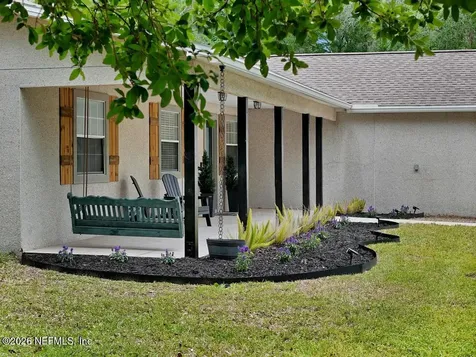 1929 Village Trail Way Jacksonville FL 32259