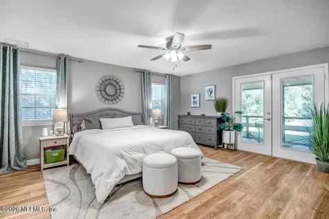 1929 Village Trail Way Jacksonville FL 32259