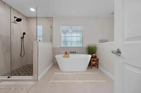 1929 Village Trail Way Jacksonville FL 32259