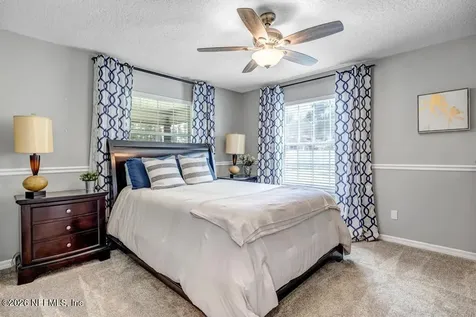 1929 Village Trail Way Jacksonville FL 32259