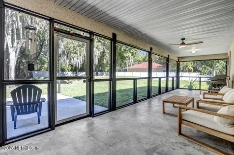 1929 Village Trail Way Jacksonville FL 32259