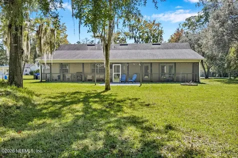 1929 Village Trail Way Jacksonville FL 32259