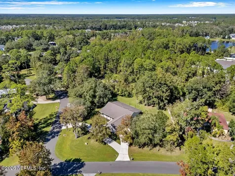 1929 Village Trail Way Jacksonville FL 32259