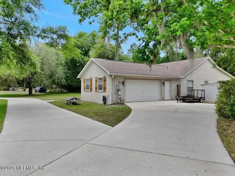 1929 Village Trail Way Jacksonville FL 32259