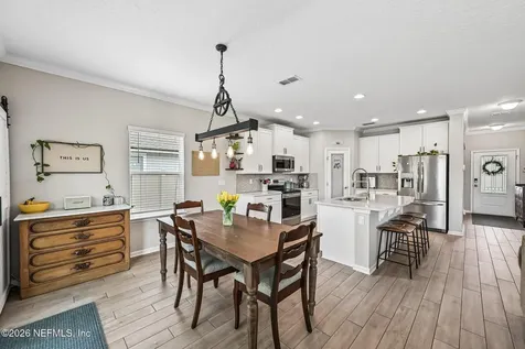 15694 Chir Pine Drive Jacksonville FL 32218