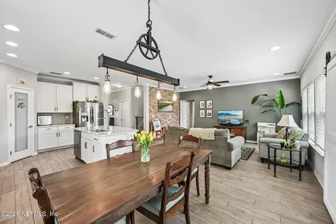 15694 Chir Pine Drive Jacksonville FL 32218