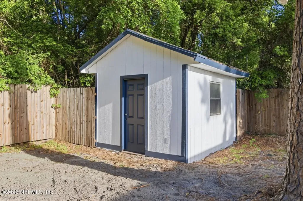 1416 Eola Court Jacksonville FL 32205