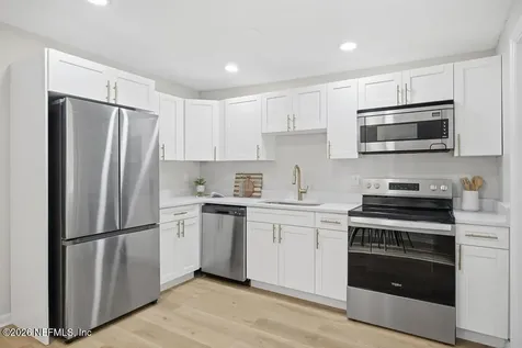 1416 Eola Court Jacksonville FL 32205