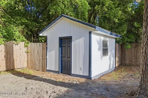 1416 Eola Court Jacksonville FL 32205