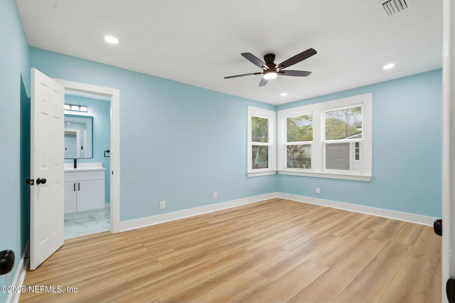 4713 Royal Avenue Jacksonville FL 32205