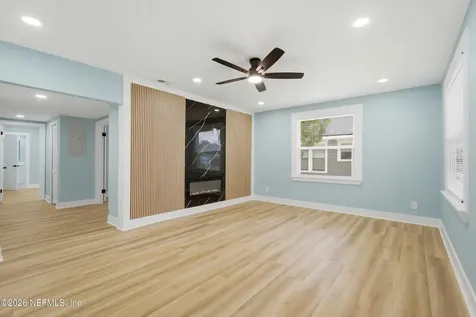 4713 Royal Avenue Jacksonville FL 32205