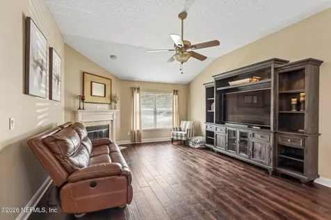 573 Wellhouse Drive Jacksonville FL 32220