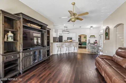 573 Wellhouse Drive Jacksonville FL 32220