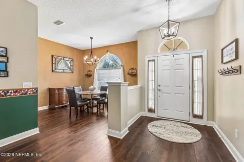 573 Wellhouse Drive Jacksonville FL 32220