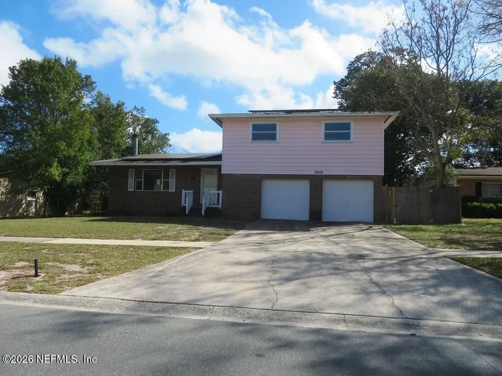 5932 Jaguar Drive W Jacksonville FL 32244