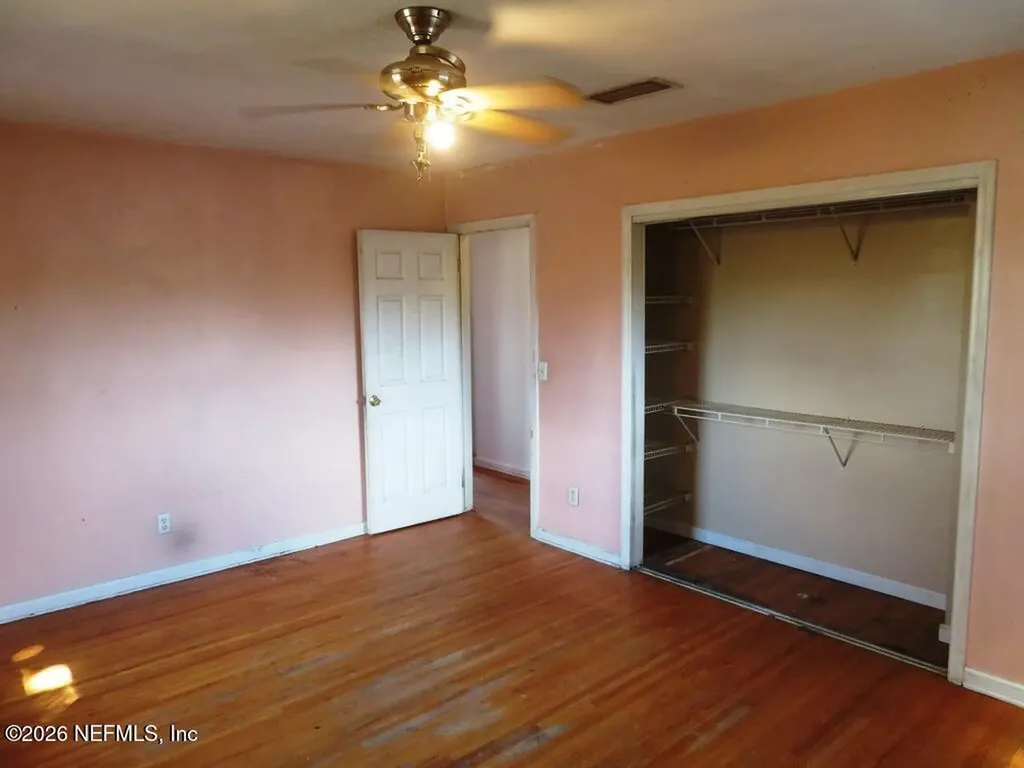 5932 Jaguar Drive W Jacksonville FL 32244