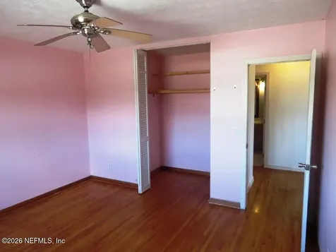5932 Jaguar Drive W Jacksonville FL 32244