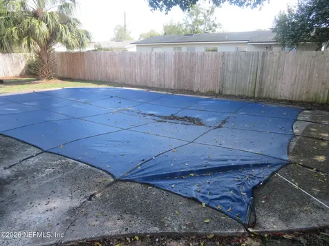 5932 Jaguar Drive W Jacksonville FL 32244