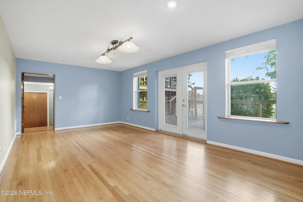 1636 Hammock Circle W Jacksonville FL 32225
