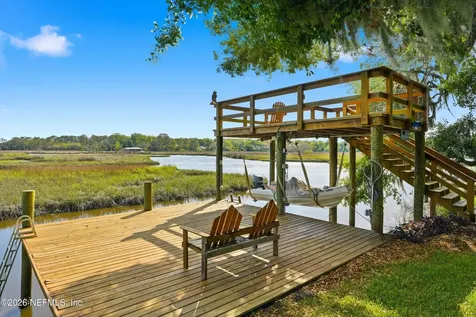 1636 Hammock Circle W Jacksonville FL 32225