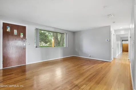1636 Hammock Circle W Jacksonville FL 32225