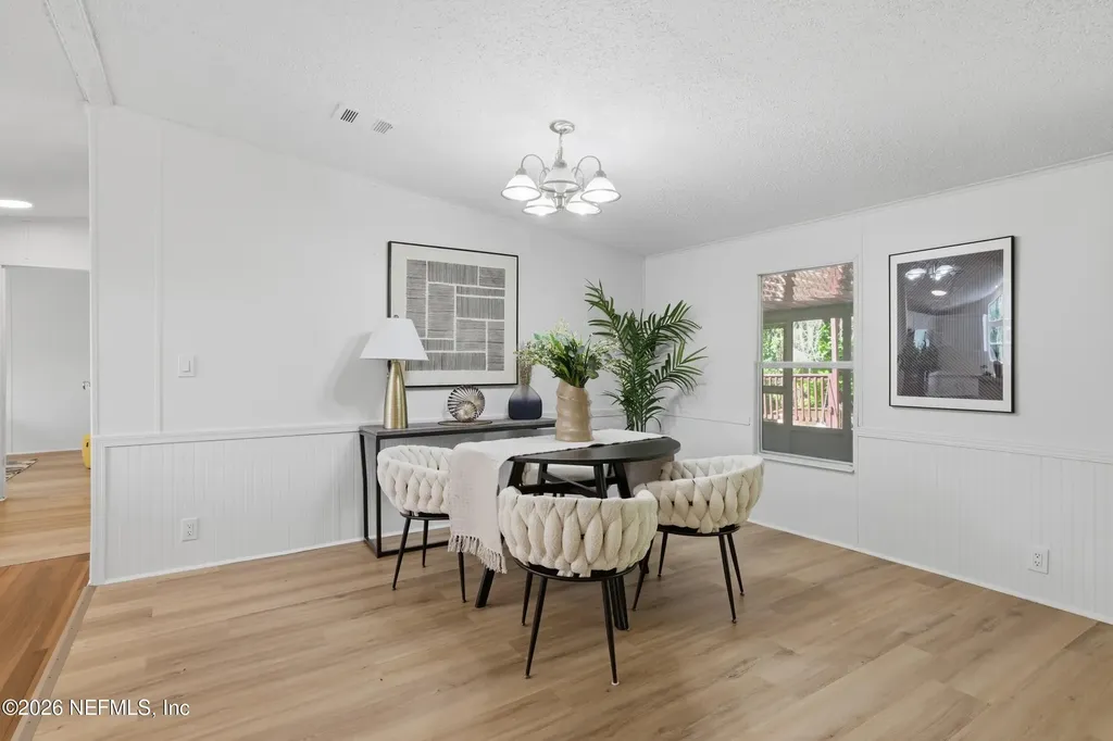 138 Thomas Avenue Jacksonville FL 32218